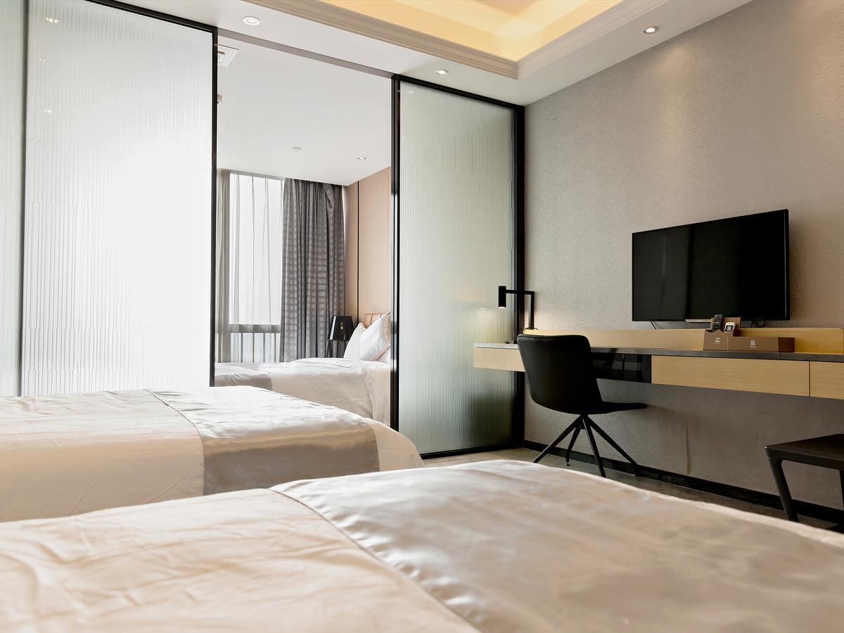 Pengman Beijing Rd. A-Mall Apartment Гуанчжоу Екстер'єр фото